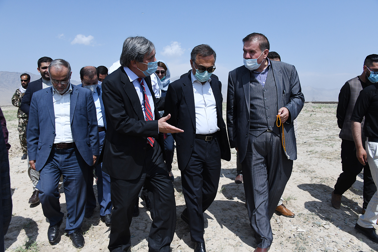 جریان بازدید محترم محمود کرزی سرپرست وزیر شهرسازی و اراضی از ساحه ده سبز کابل